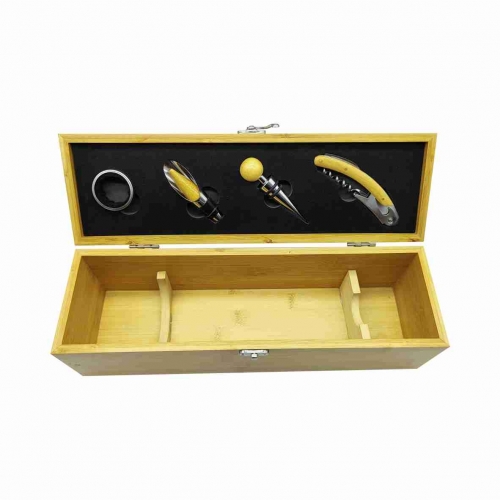 KIT PARA VINHO EM BAMBU E ZINCO-VIN010